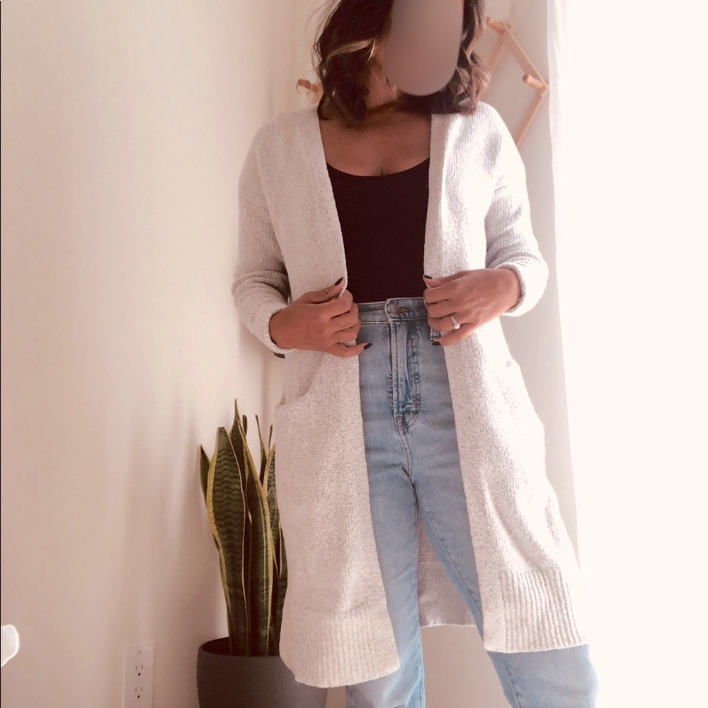Small Old Navy oversized cardigan!